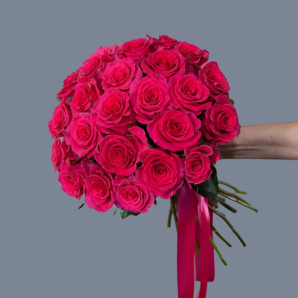 GOTCHA– Playful Charm in Every Bloom
